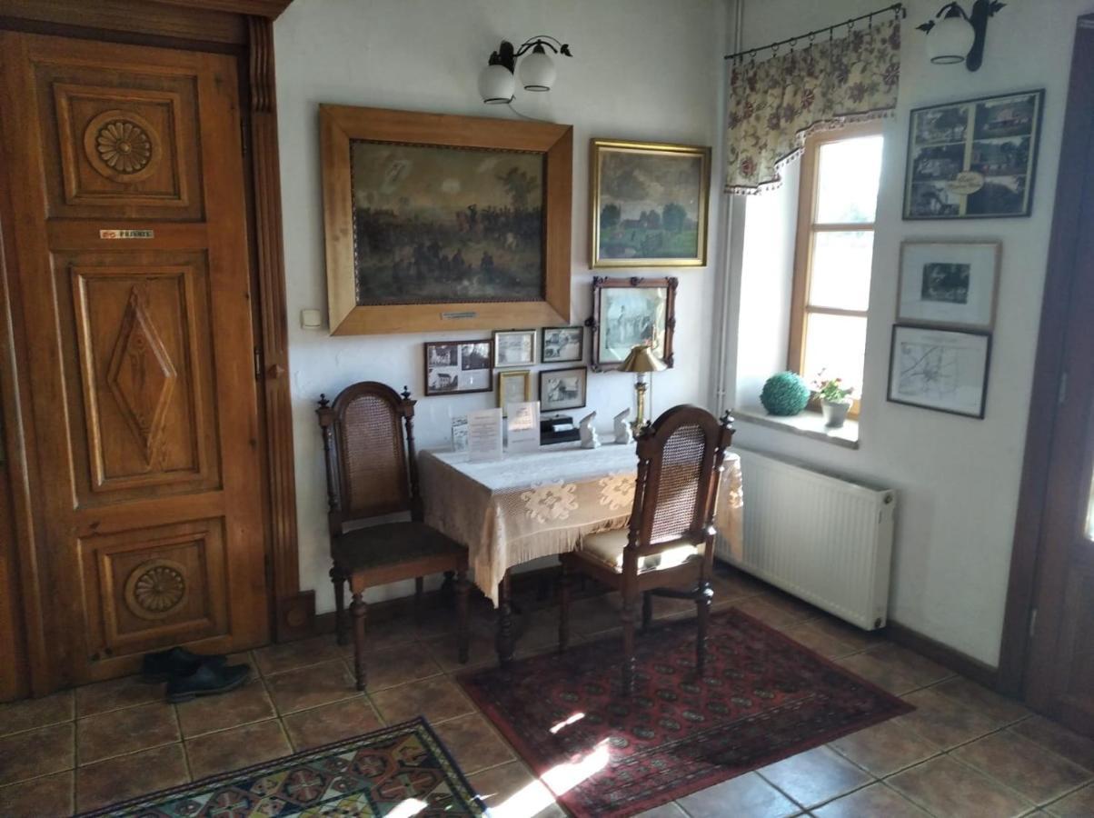 Dworek Pod Herbem Gądkowice Exteriér fotografie